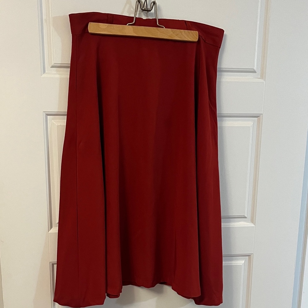 Smart Set A-Line Skirt in a rich rusty red color. 2” waistband for skinny belt